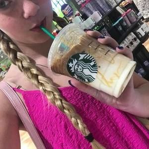 Meet your Posher, Victoria